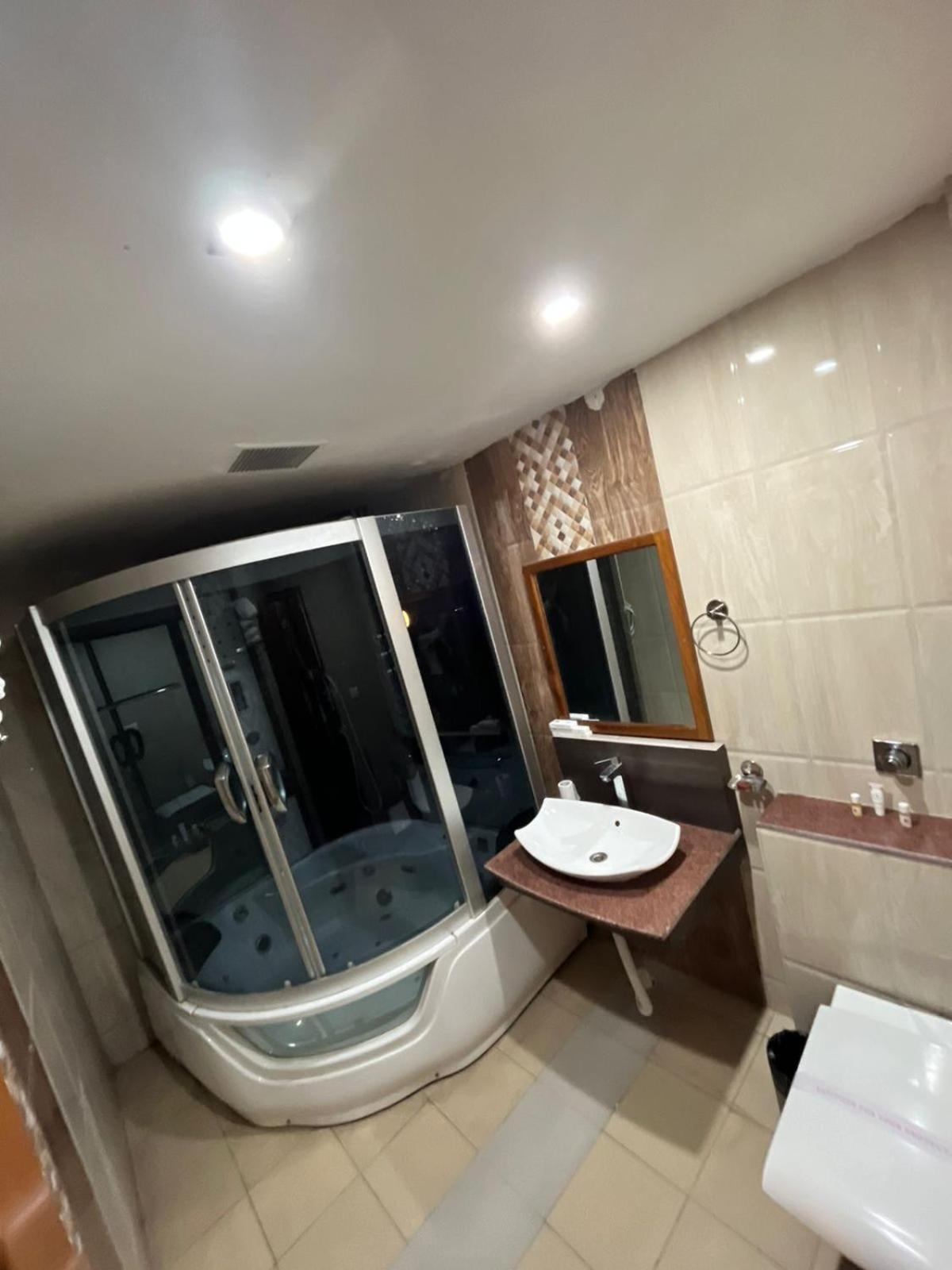 Hotel Padmini Palace Rāni Pokhri Zewnętrze zdjęcie