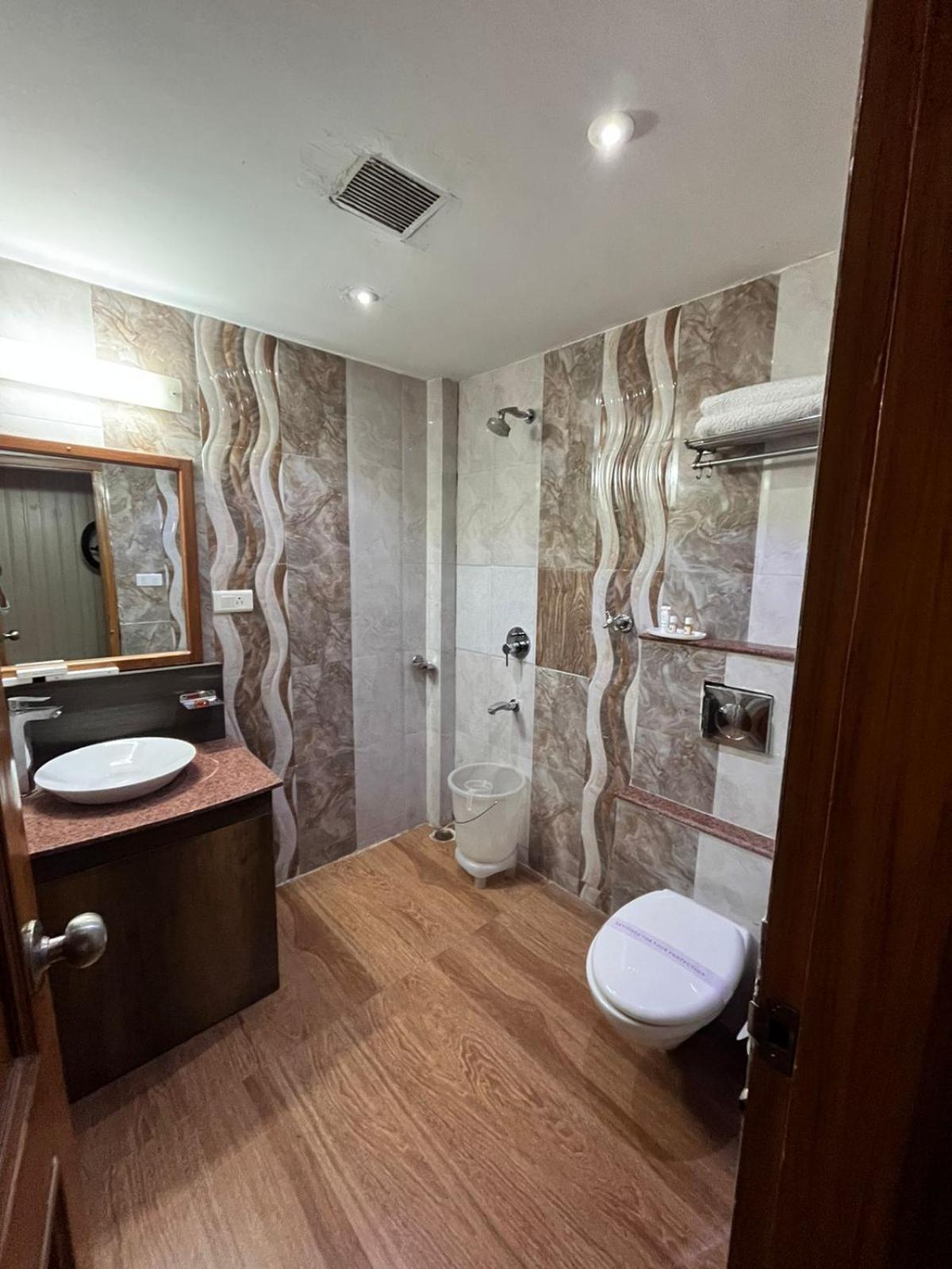 Hotel Padmini Palace Rāni Pokhri Zewnętrze zdjęcie