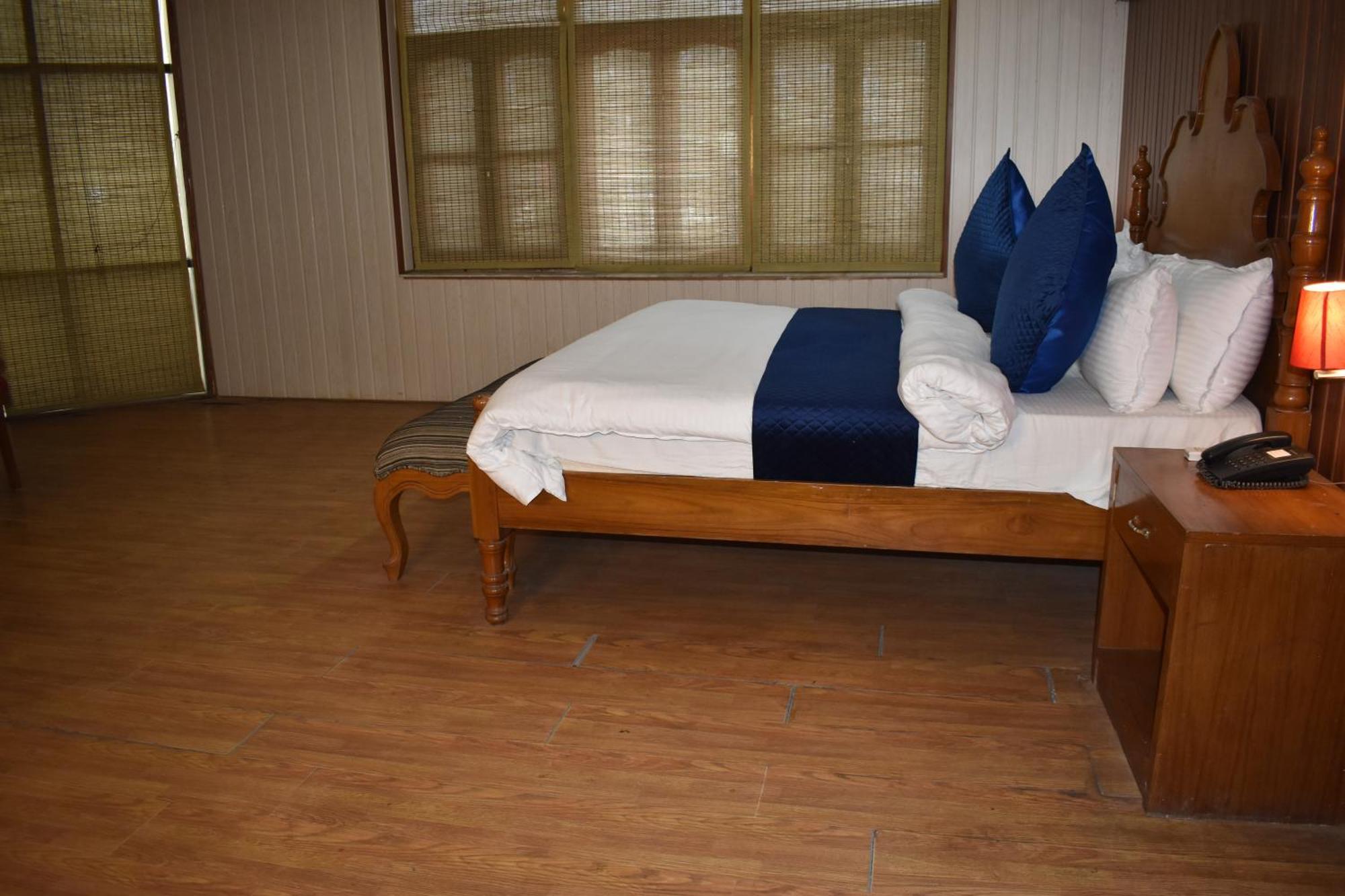 Hotel Padmini Palace Rāni Pokhri Zewnętrze zdjęcie