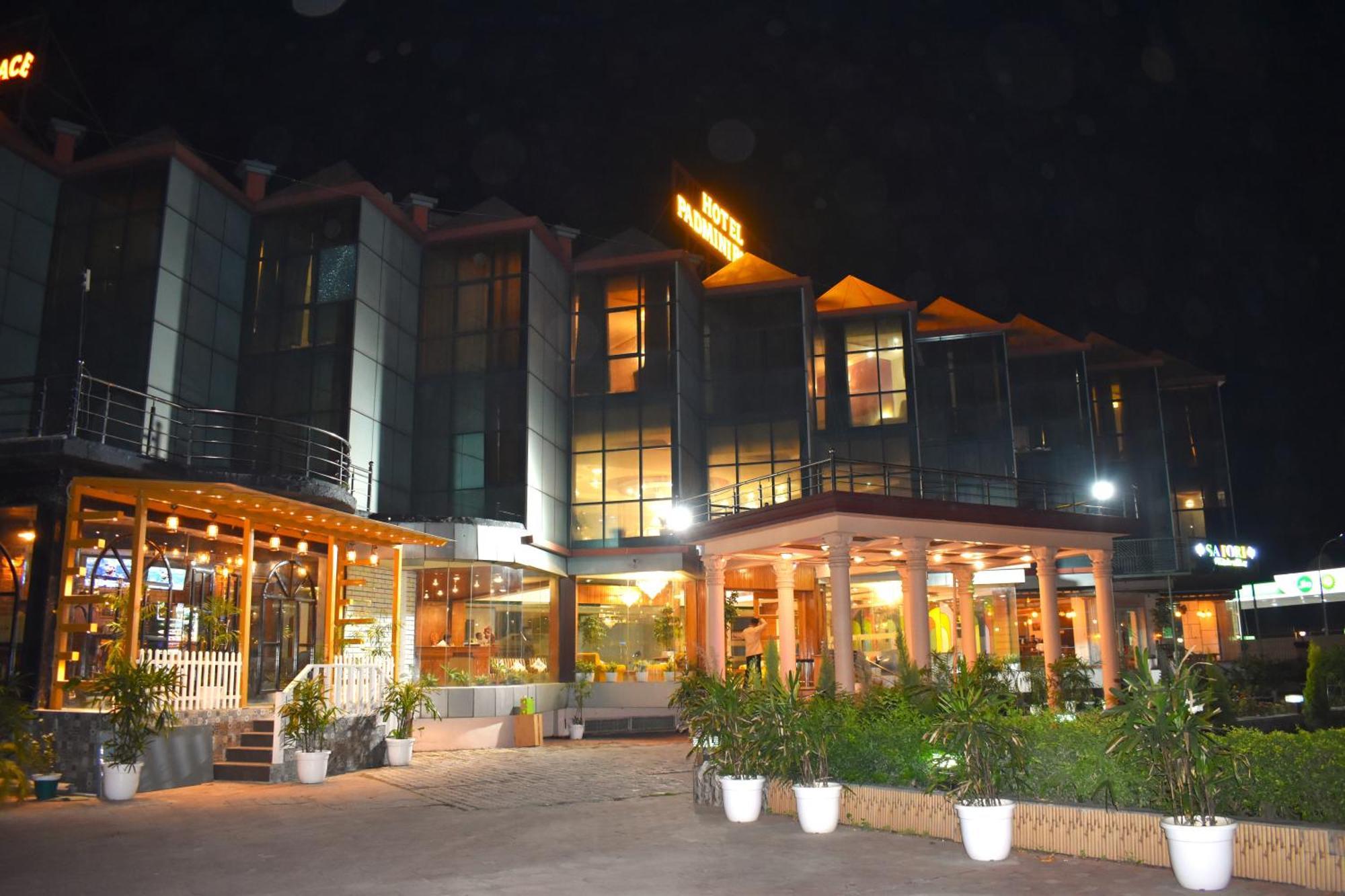 Hotel Padmini Palace Rāni Pokhri Zewnętrze zdjęcie